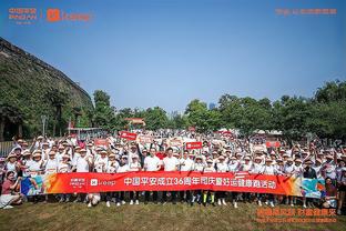 伊卡尔迪5场6球领跑土超射手榜，加拉塔萨雷暂居积分榜首位